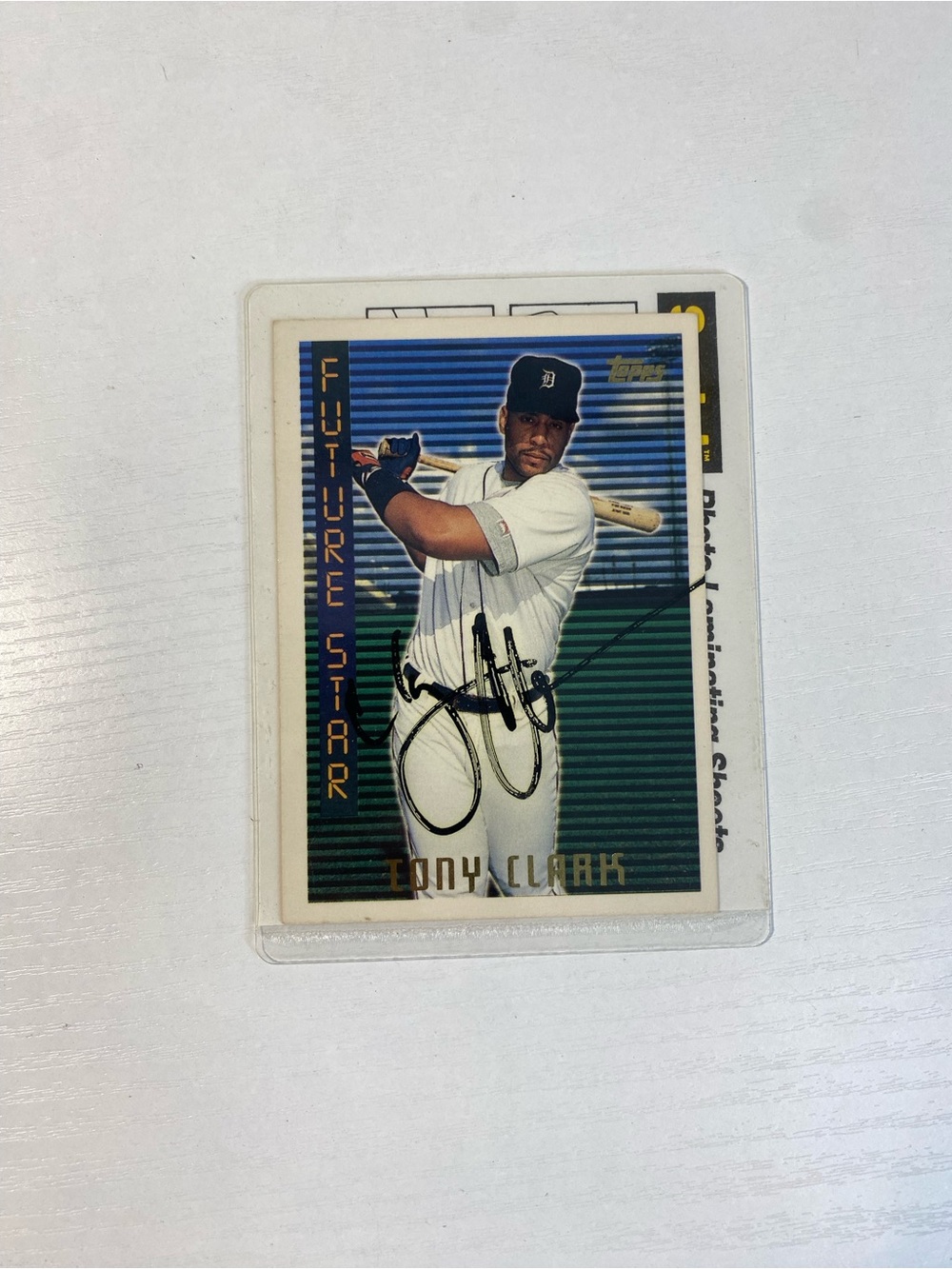1995 Topps rookie Tony Clark #153 - Detroit Tigers - Autographed!